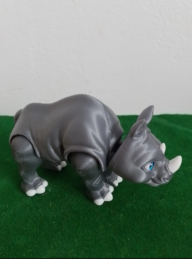 Rhinocéros multi couleurs