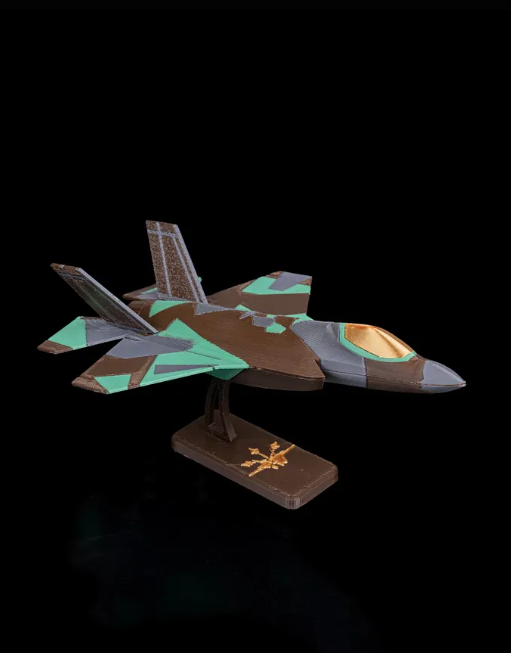 Chasseur NXT-5 militaire