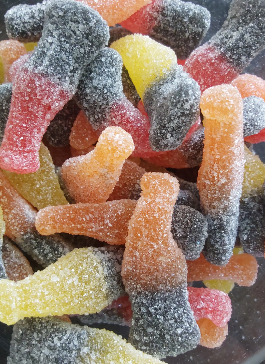 Bouteilles 2 couleurs cola sucrées 100 g