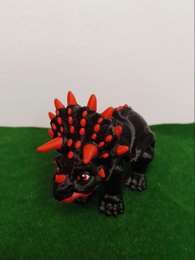 Tricératops multi couleurs