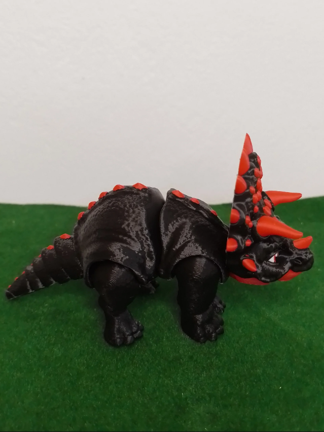 Tricératops multi couleurs